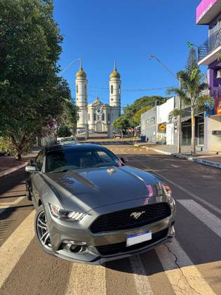 FORD MUSTANG 3.7 V6 GASOLINA AUTOMÁTICO FORD MUSTANG 3.7 V6 GASOLINA AUTOMÁTICO
